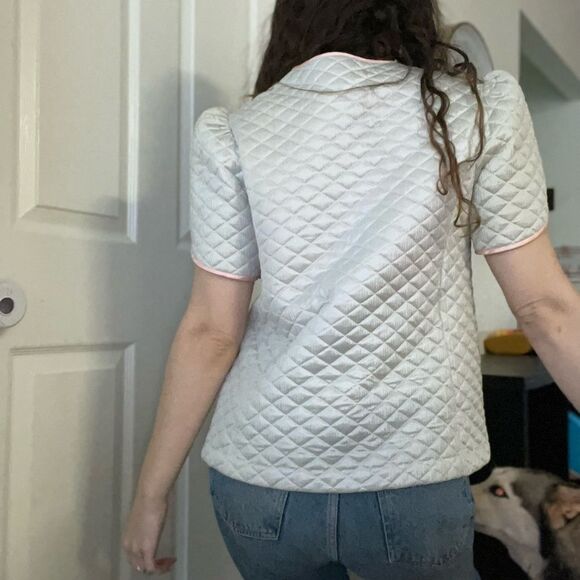 Vintage 70s Quilted Bed Jacket Tie‎ Front Ballerina Jacket Sz S Silver Pink - Picture 3 of 4
